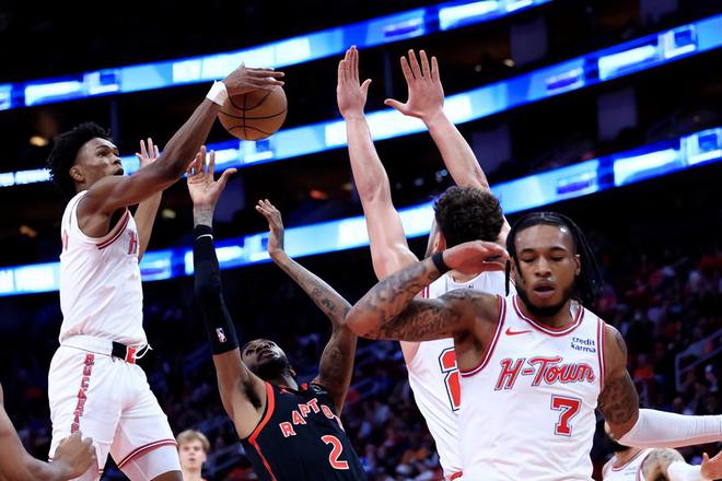 火箭抵达季后赛内线围攻猛龙让人难以捉摸的简单介绍